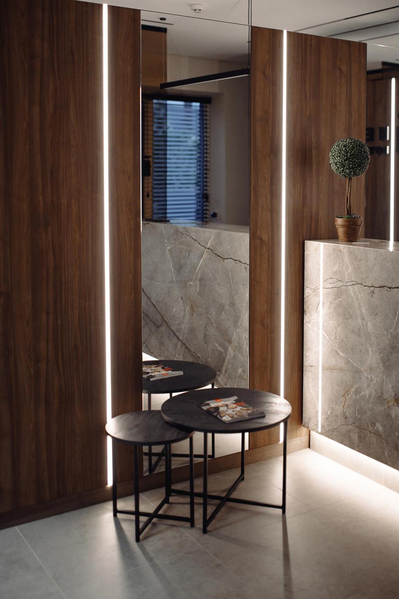 Nesvit Hotel キエフ エクステリア 写真